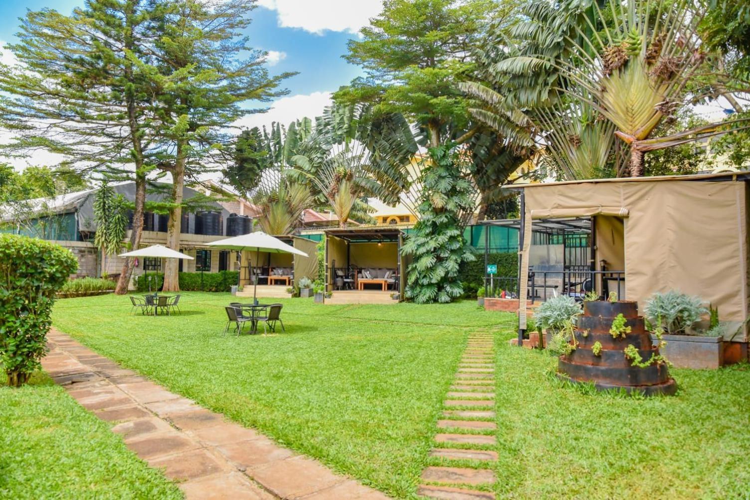 Cozy Stead Hotell Nairobi Exteriör bild